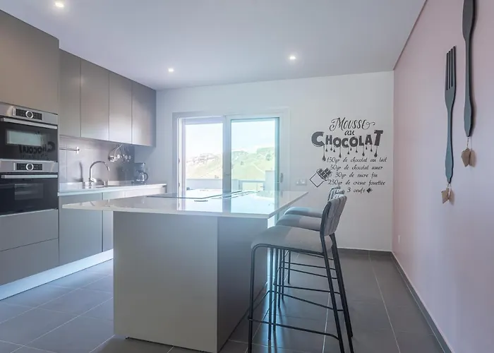 아파트 T2 Tin Tin 나자레