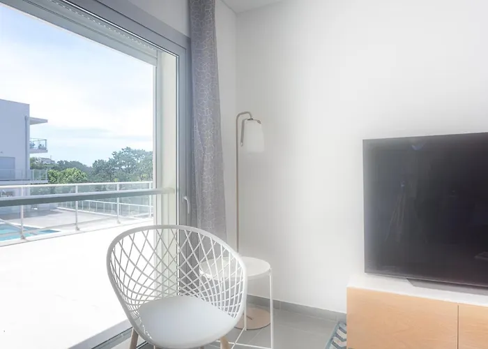 T2 Tin Tin 나자레