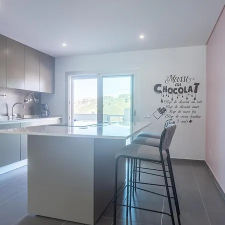 Apartment T2 Tin Tin Nazaré